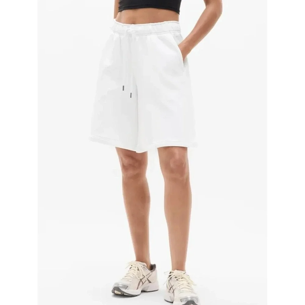 Athleta Women's Heavyweight Mid Rise Terry Bermuda Short Medium White NWT